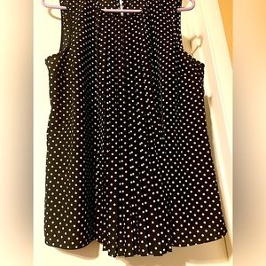 Michael Kors polka dots sleeveless top with front pleats.